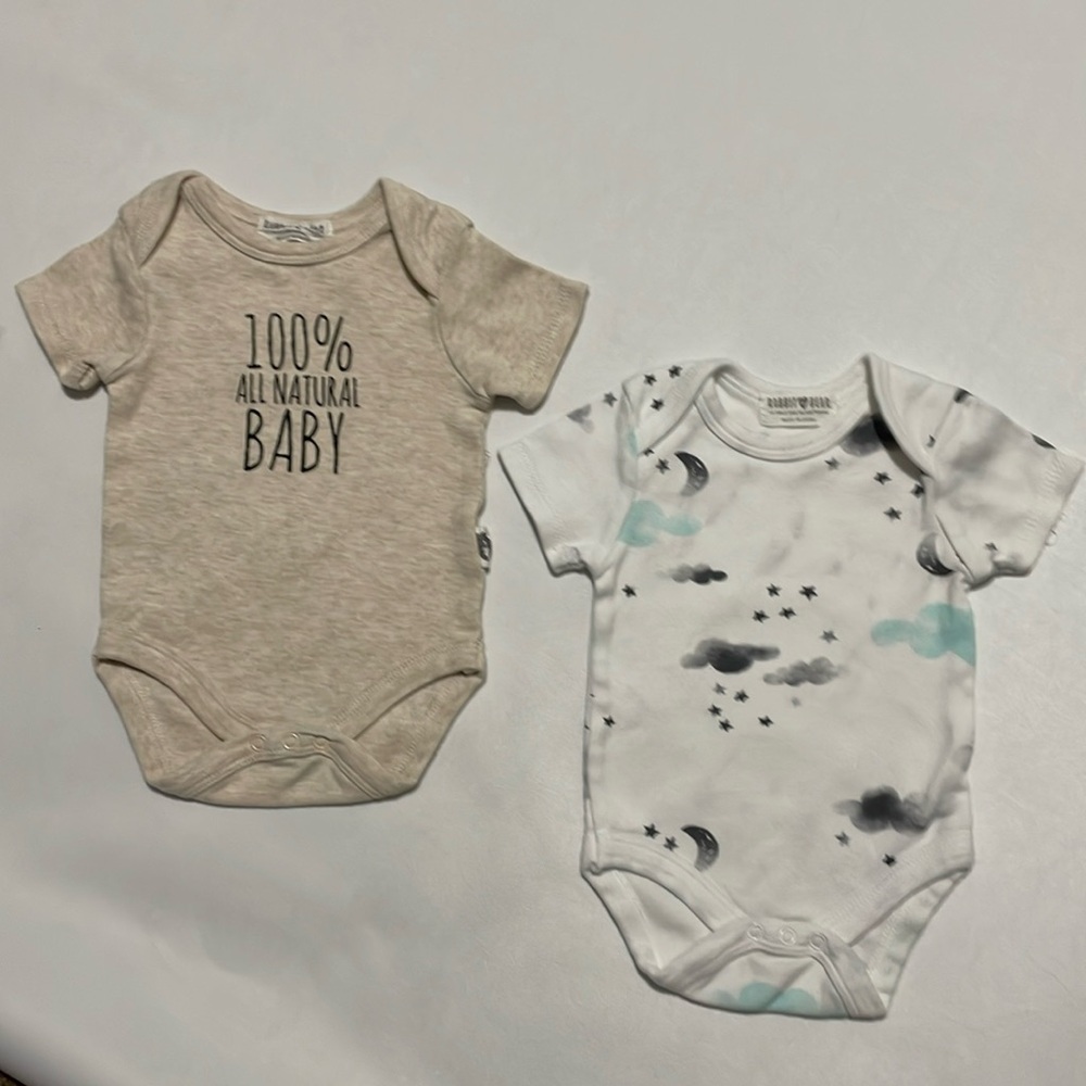 Rabbit and Bear set of 2 Onesies starry sky and 100% All Natural Baby‎ Newborn